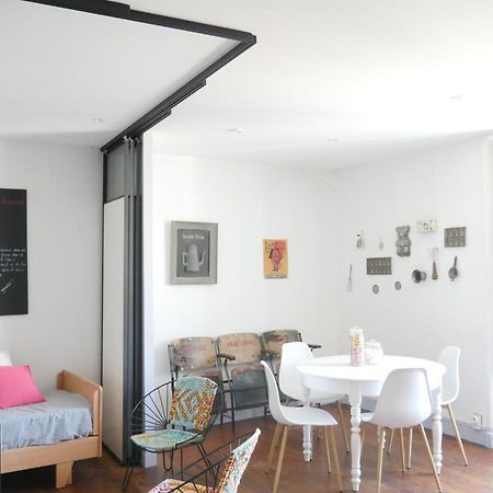 Surprenantes - La Biscuiterie Apartment Exterior photo