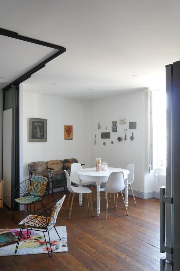 Surprenantes - La Biscuiterie Apartment Exterior photo